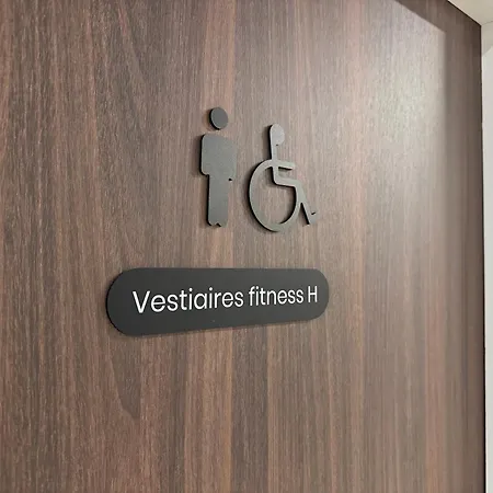 Apartment We Live Sharies - A605 *